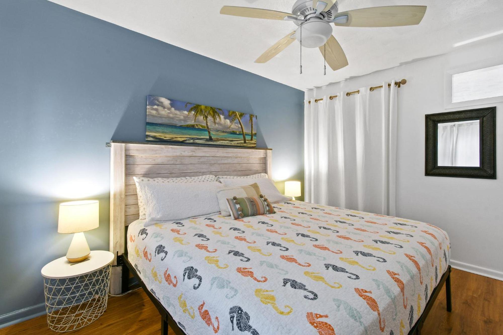 Sunshine Shores Boutique Apartments Палм-Бич-Шорс Экстерьер фото